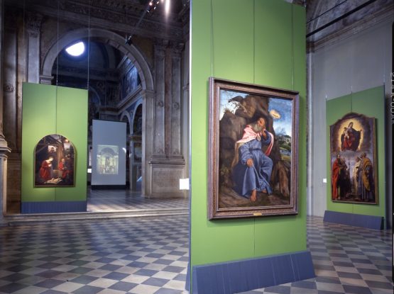 Allestimento della mostra a Santa Giulia Parma